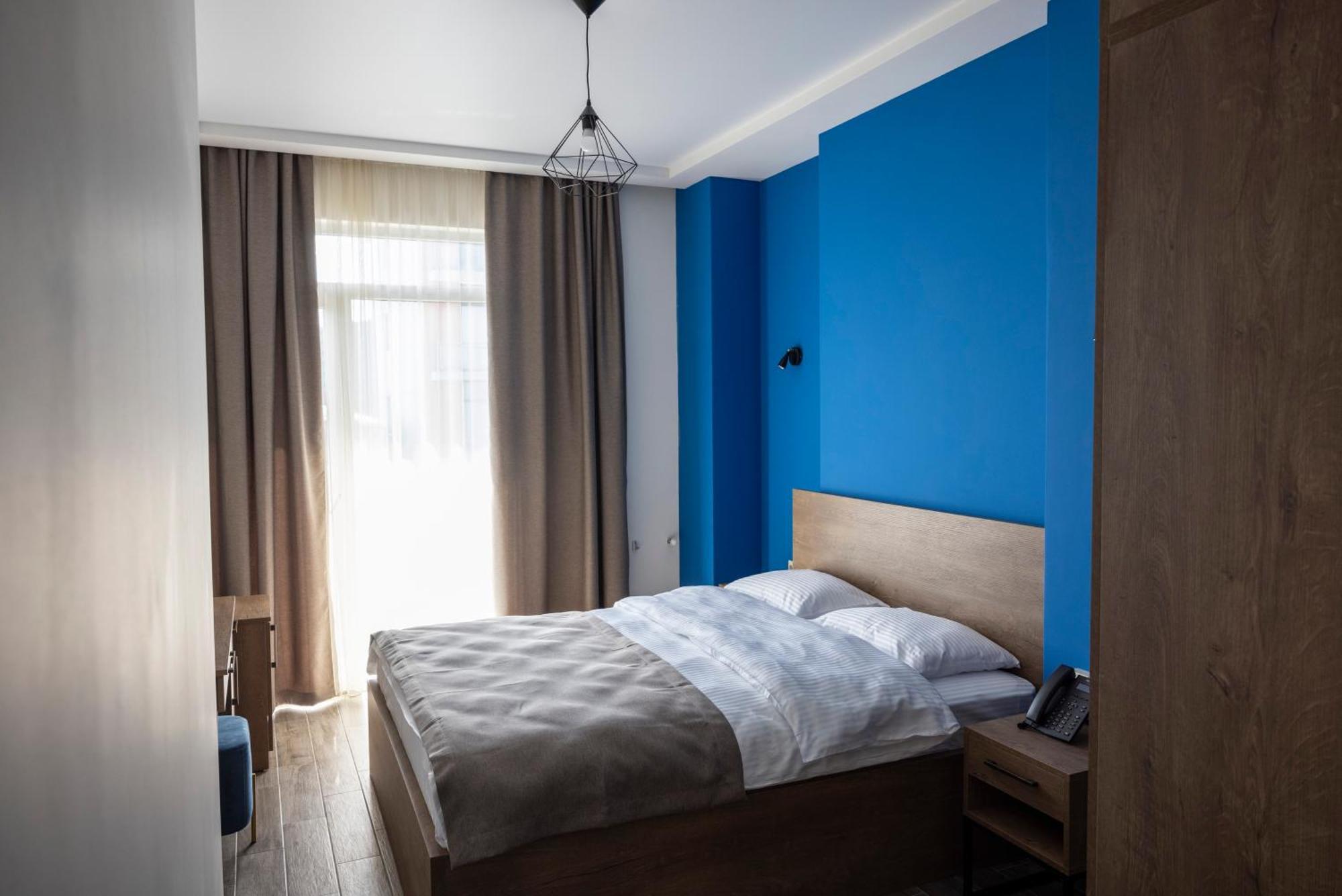 Gardenville Batumi Eksteriør bilde